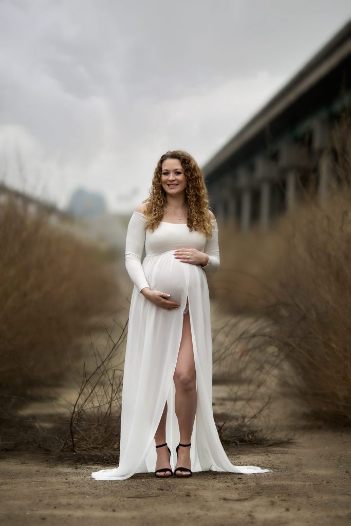 Pregnant Mom Photography in Ripon