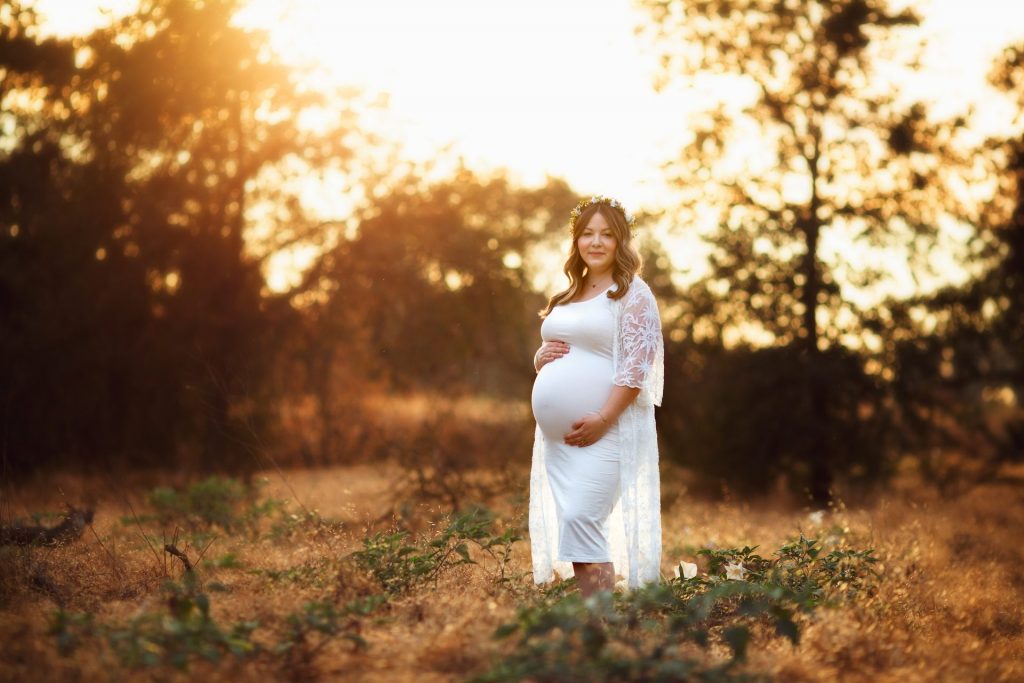 Sunset Maternity Photography in Modesto