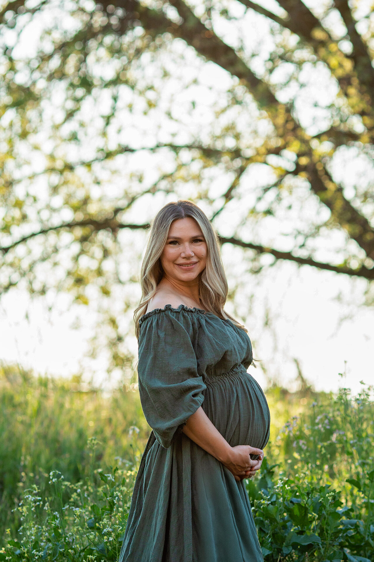 pregnancy photos roseville california outdoor maternity portrait